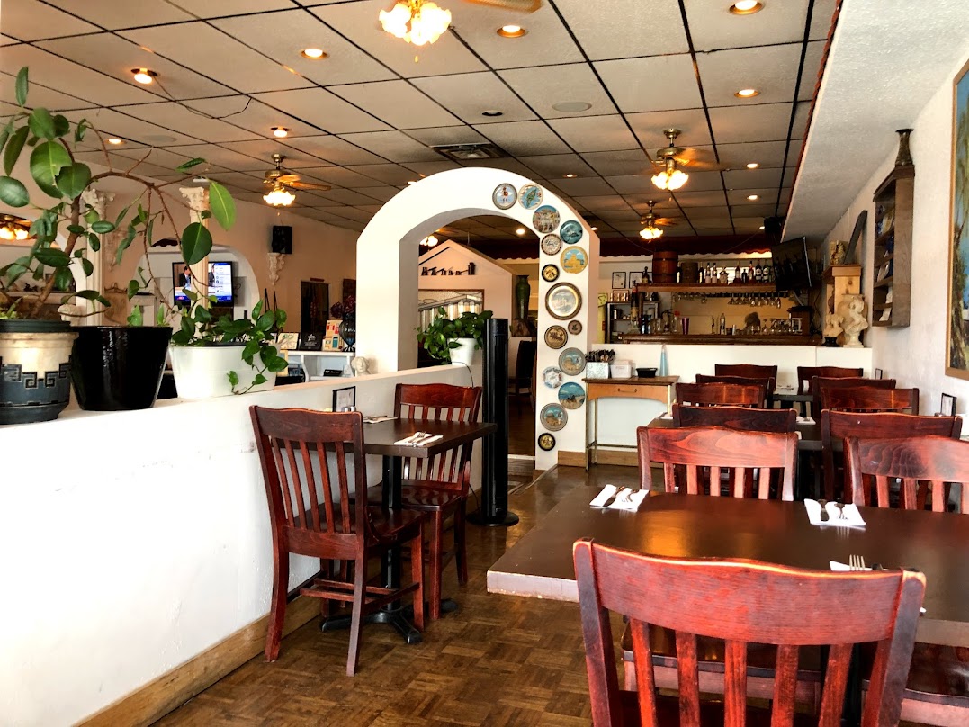 Sfinaki Greek Taverna